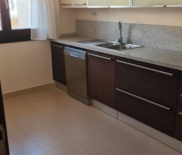 Townhouse · Benahavís - Photo 1