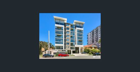 Spacious and Open Modern Apartment - Call Now to Inspect! - Photo 2