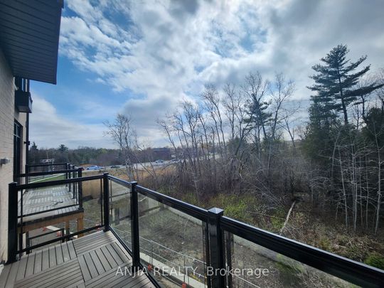 For Lease - 104 Credit Lane, Richmond Hill, Ontario - Photo 1