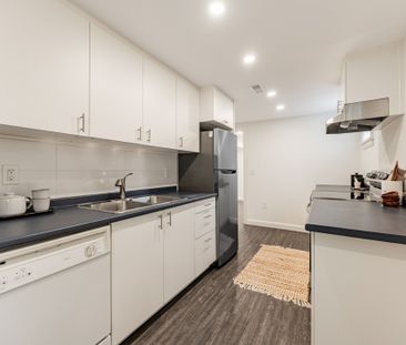 For Lease - 54 Pasadena Gardens Unit# B, Toronto, Ontario - Photo 2