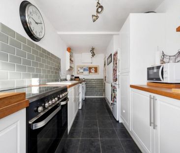 2 bedroom house to rent - Photo 2