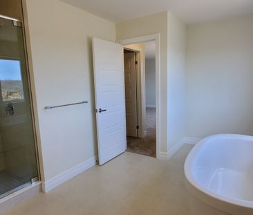 For Lease - 224 Haylock Avenue, Centre Wellington, Ontario - Photo 6