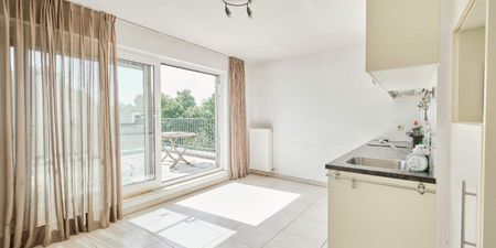 Appartement te huur in Lommel voor € 715 met 1 slaapkamer - Photo 2
