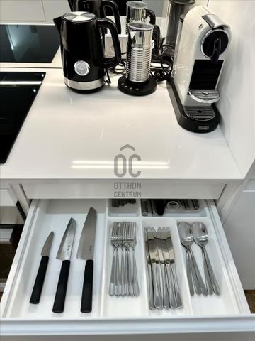 Kiadó újszerű állapotú lakás - Budapest V. kerület - Photo 3