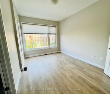 For Lease - 171 Sabina Drive, Oakville, Ontario - Photo 2