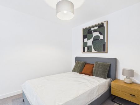 Virginia House, 35-51 Station Road, Egham,TW20 - Photo 5