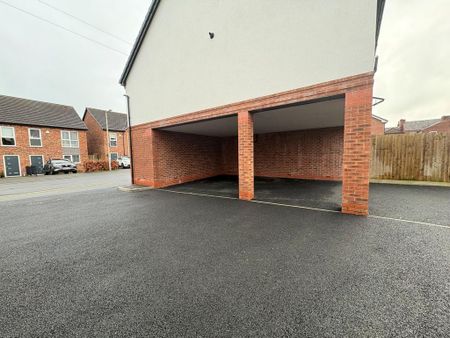 3 bedroom mews to rent - Photo 4