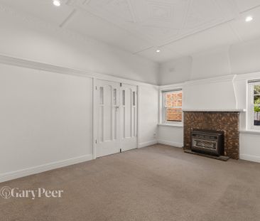 1 Brisbane Street, MURRUMBEENA - Photo 3