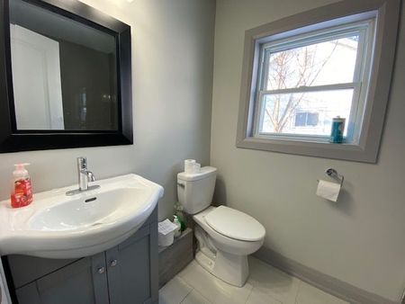 For Lease - 24 Elmer Street, Belleville, Ontario - Photo 2