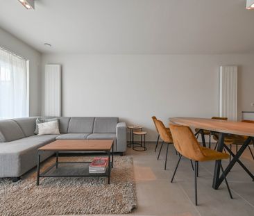 Gezellig en rustig gelegen appartement nabij centrum Emelgem - Foto 1