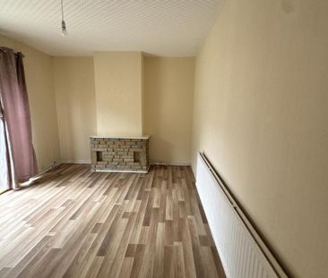 3 bedroom detached house to rent - Photo 3