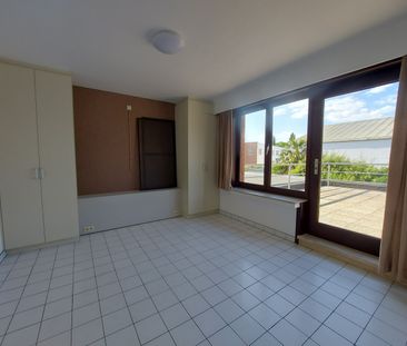 APPARTEMENT / 1 SLPK / GROOT TERRAS 44m² / MOGELIJKHEID GARAGE - Photo 2