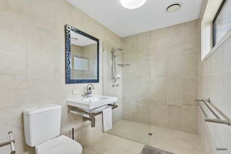 PRIVATE ACREAGE OASIS - JUST MINUTES TO THE COAST - Photo 4