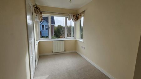 4 bedroom detached house to rent - Photo 5