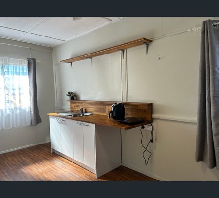 1/72 George Street, Bundaberg Central, Qld 4670 - Photo 3