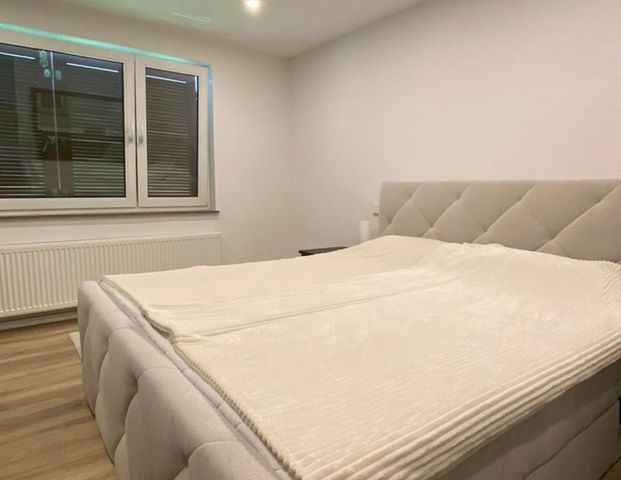 3-Zimmerwohnung mit Wlan, TV, Küche, Dusche/WC, Waschmaschine, Trockner, Balkon und Garage - Photo 1