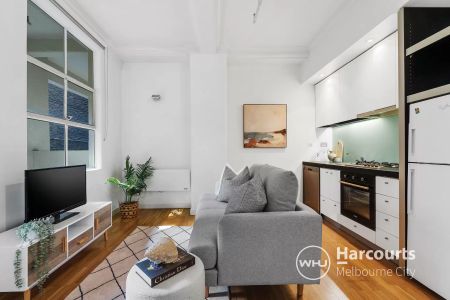 Heritage Living on Collins Street - Unfurnished! - Photo 5