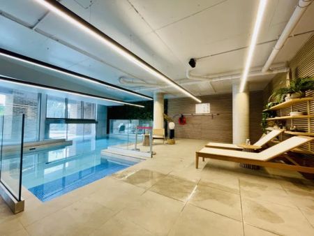 Oberman Road, Dollis Hill, London, NW10 - Photo 3