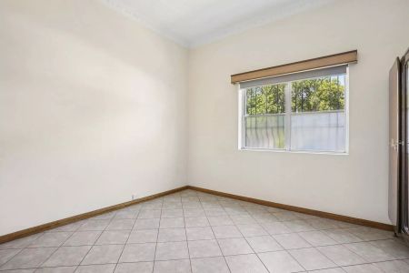 22 Daniel Street, Leichhardt - Photo 2