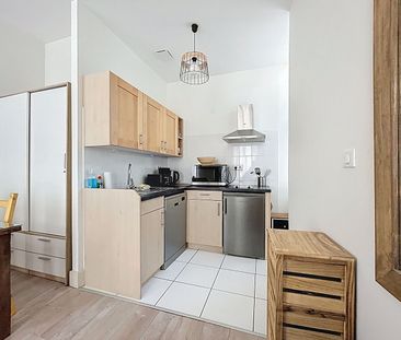 Location Appartement 2 pièces 41m² LA ROCHELLE 17000 - Photo 3