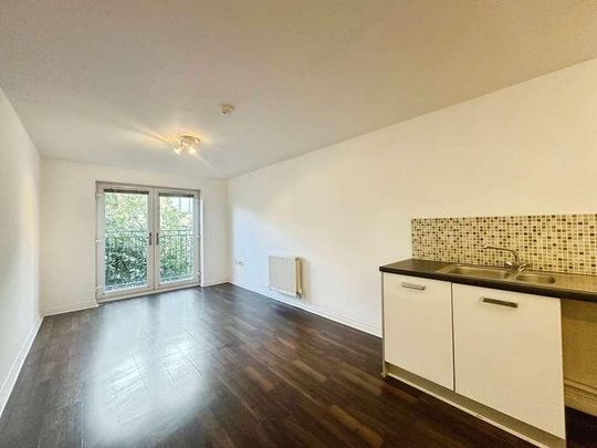 Old Market Street, Blackley, Manchester, M9 - Photo 1