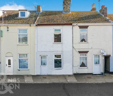 Tennyson Road, Lowestoft - Photo 1