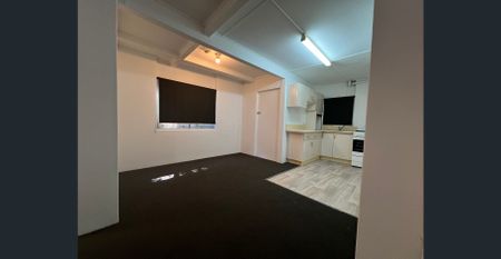 Fresh, Bright & Ultra-Convenient Sandgate Living - Photo 5