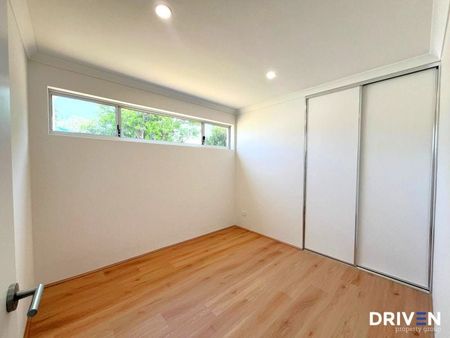 Brand New 3x2 Home 2C Parkview Street, Mandurah - Photo 4
