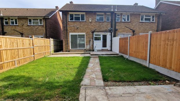 Wingate Crescent, Croydon - Photo 1