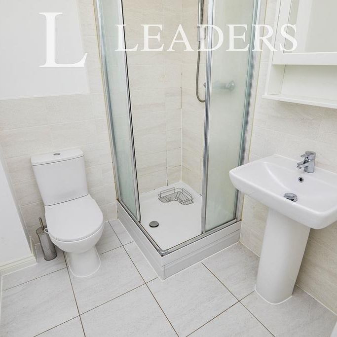 4 bedroom house to rent - Photo 1