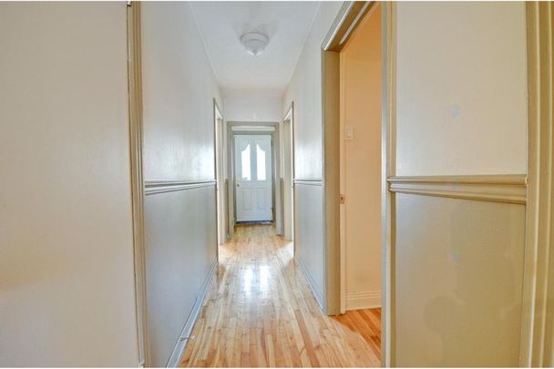 Appartement - 6905 Rue Mazarin - Photo 1