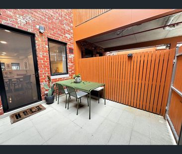 4/62 Gadd Street, Northcote, Vic 3070 - Photo 1