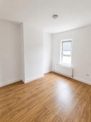 175 Thomas Street, Portadown, BT62 3BE - Photo 1