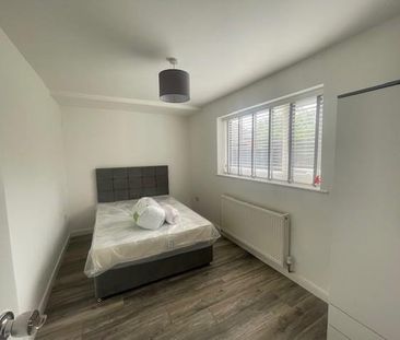 1 bedroom semi-detached house to rent - Photo 6