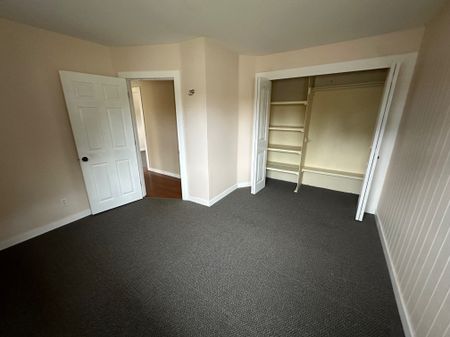 Small rancher (campbell river) - Photo 3