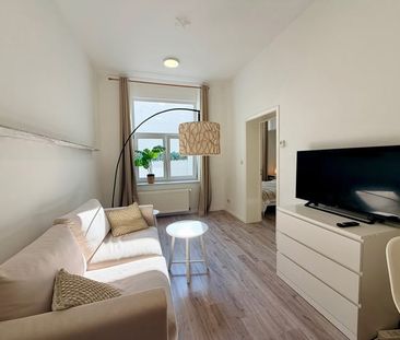 Appartement te huur - Photo 1