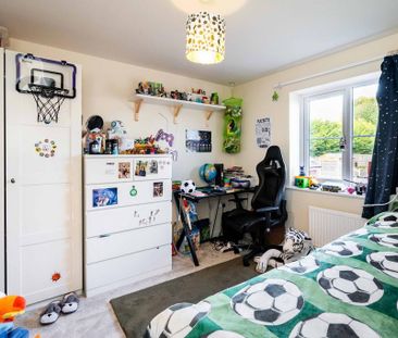 5 bedroom detached house to rent - Photo 6