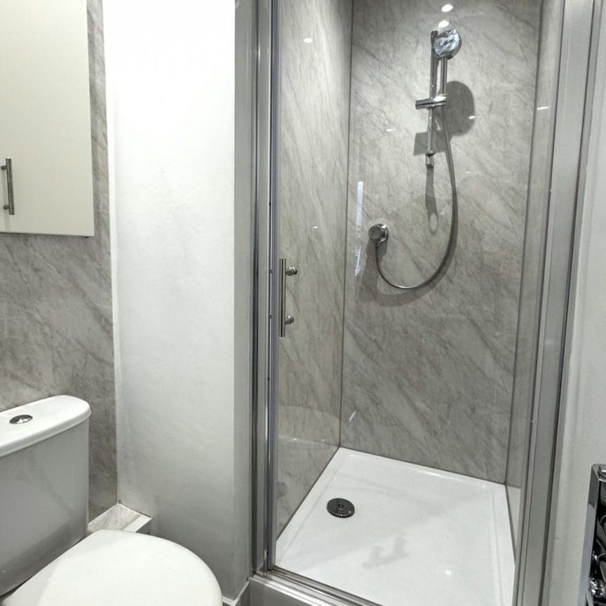 2 bedroom House To Let - Photo 1