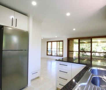 Location, location location - Photo 3