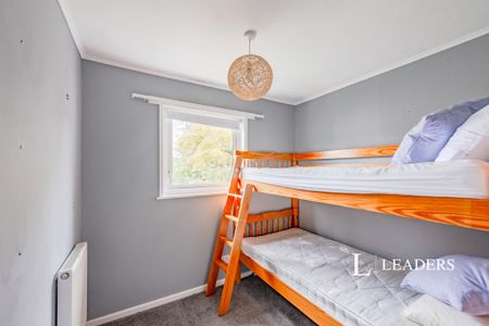 3 bedroom terraced house to rent - Photo 3