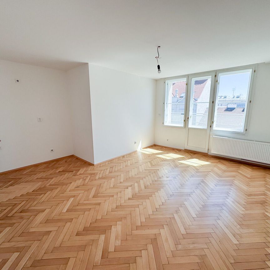 Pronájem bytu 1+1 73 m² - Photo 1