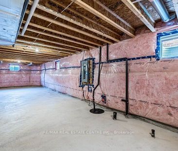 For Lease - 323 Harold Dent Trail, Oakville, Ontario - Photo 6