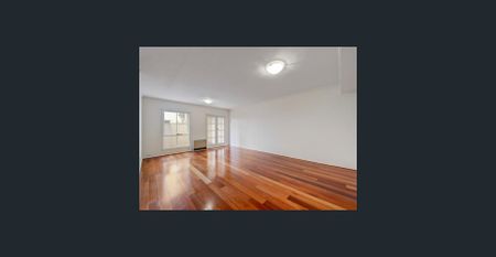 Perfect location for a gorgeous apartment! - Photo 2