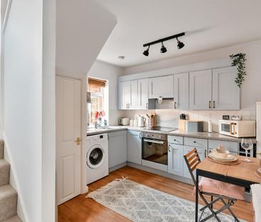 1 bedroom semi-detached house to rent - Photo 3