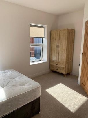 Church Road, Lawrence Hill, Bristol - Photo 1