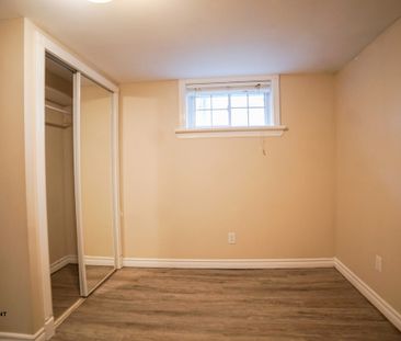 Lower Unit - Photo 5