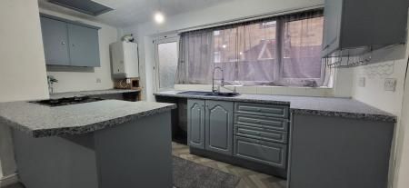 Woodbine Road, Burnley, BB12 - Photo 3