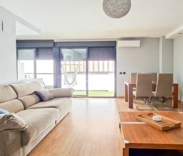 In a building with a swimming pool and close to the X-Madrid Shoppi... - Photo 4