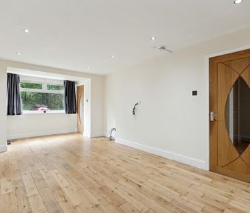 2 bedroom ground floor flat to rent - Photo 1