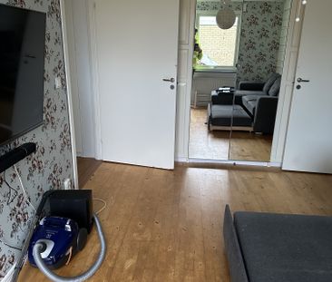 Barkarö bygata, Västerås - Photo 2